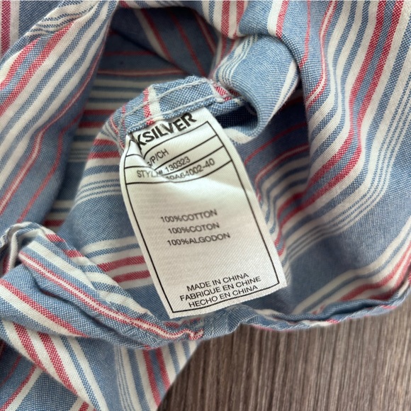 Quiksilver Boys button down Shirt size S 8-10 - Picture 5 of 7